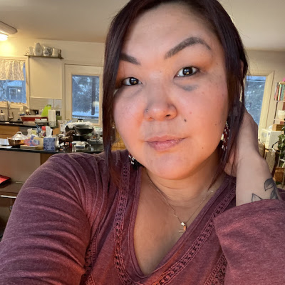 Meet your Posher, Sharon